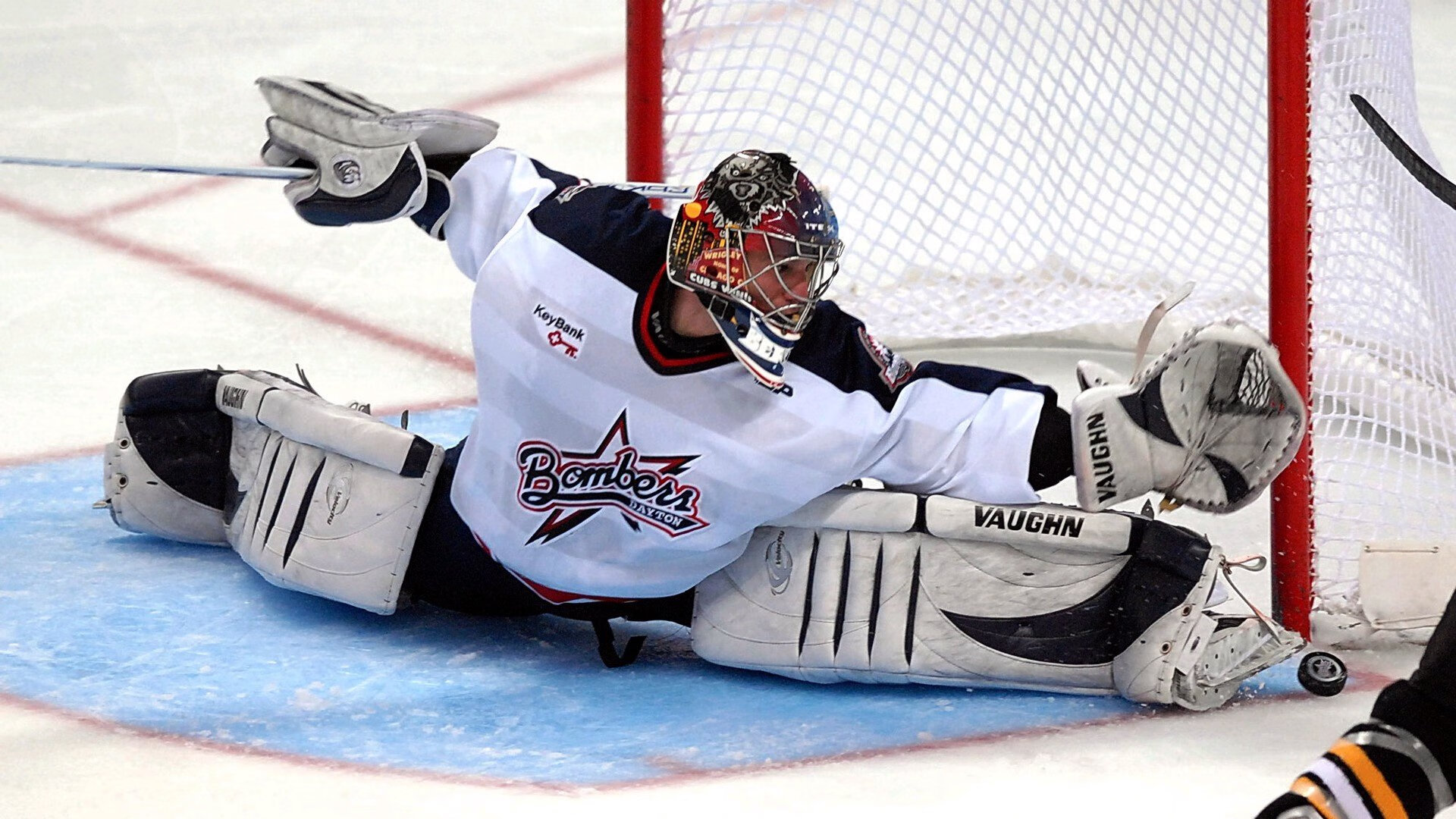 奥格斯堡赢得保级之战，士气大增，奥格斯堡总汇报